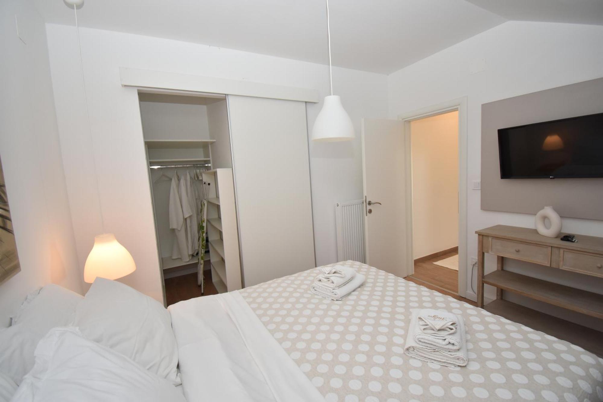Apartmani Julija Водице Екстер'єр фото