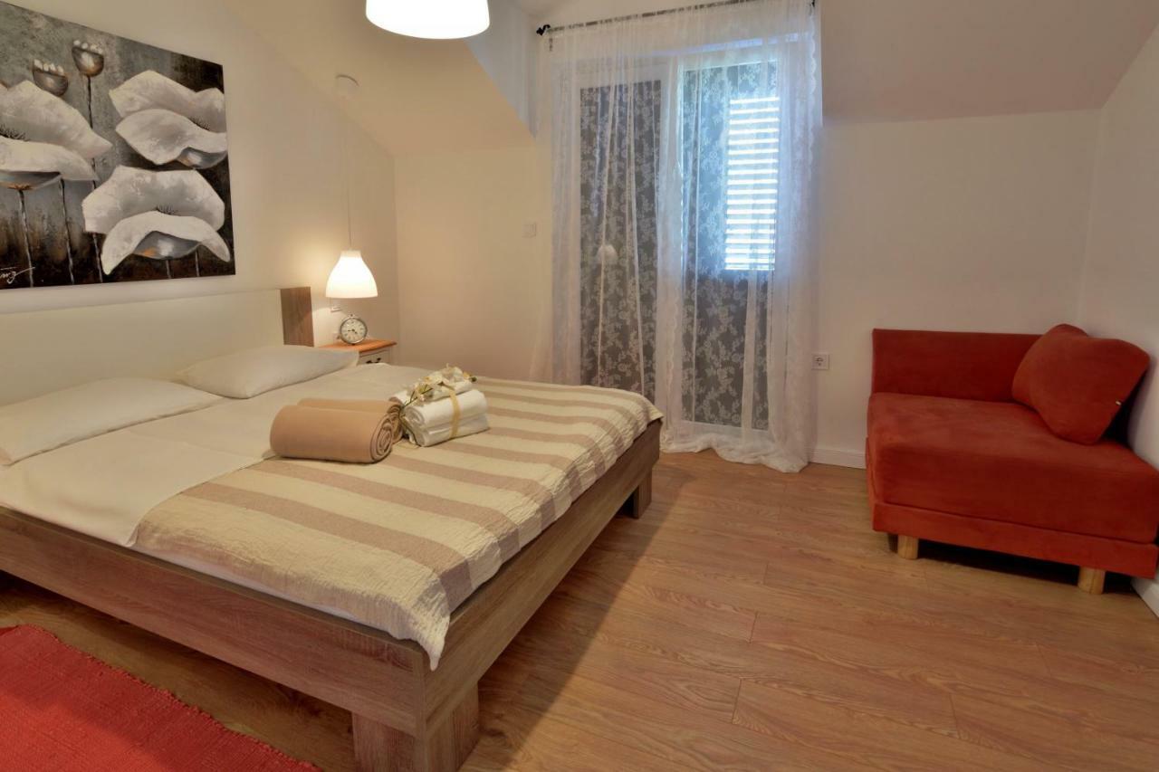 Apartmani Julija Водице Екстер'єр фото